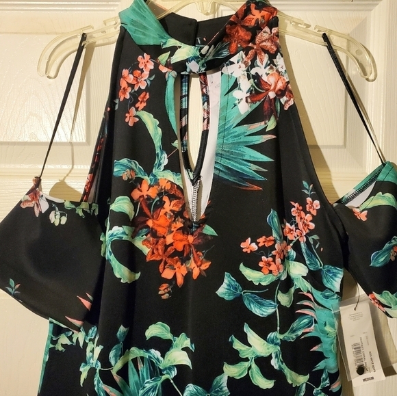 New -Bold Elements Black/Green/Red Multi-colored Floral Dress - Picture 4 of 6